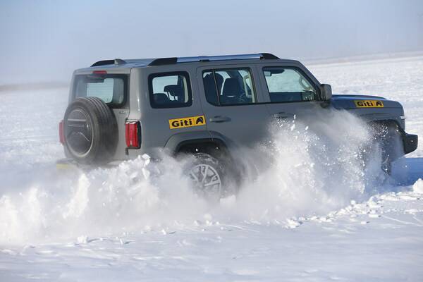 佳通轮胎在零下40℃的海拉尔助力长城汽车完成冰雪挑战
